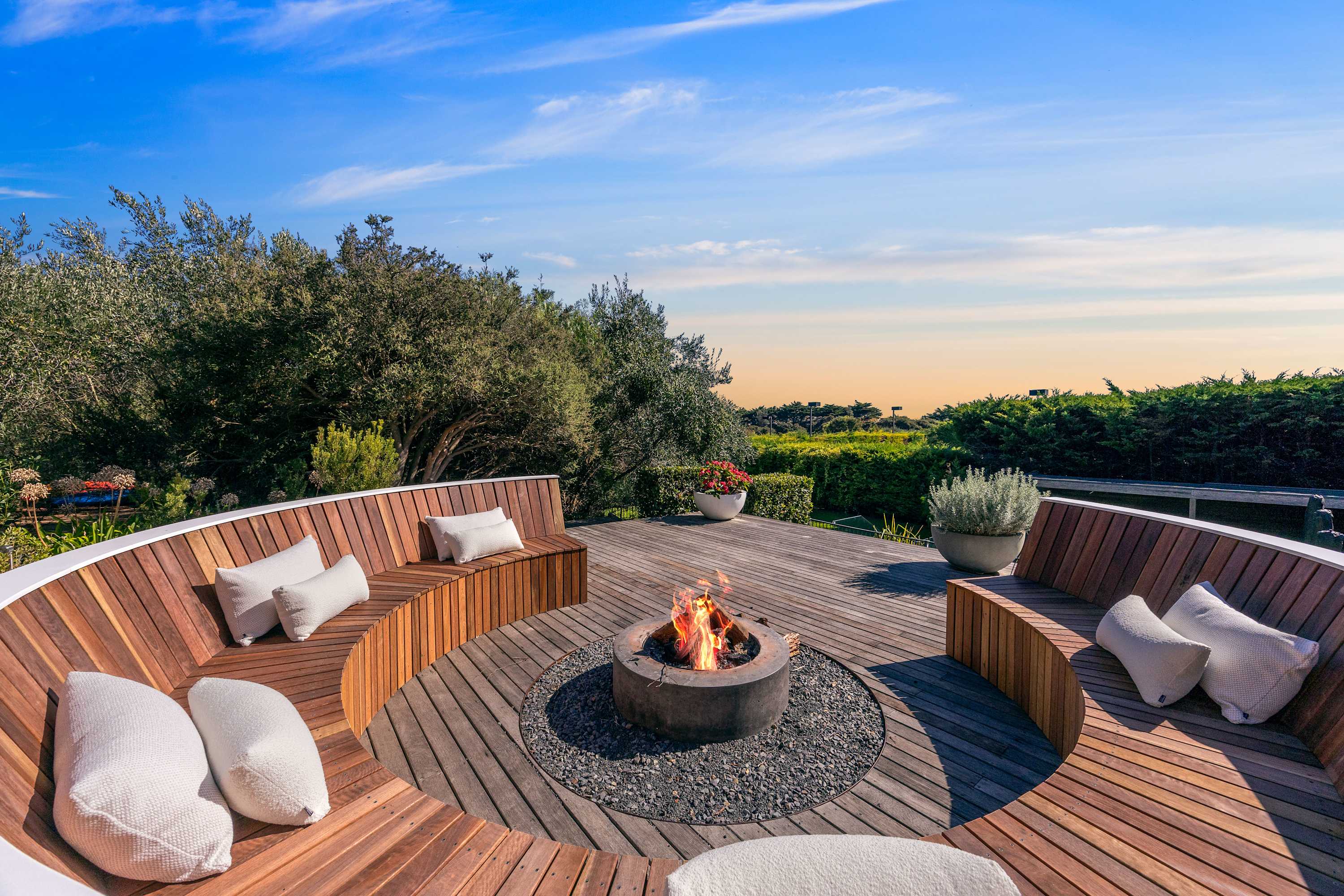 Furnished 5 Bedroom House in Portsea
