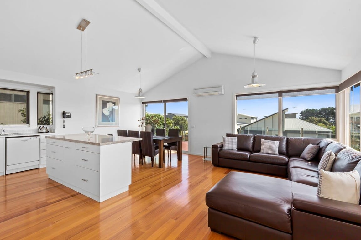 Furnished 3 Bedroom Rental in Sorrento