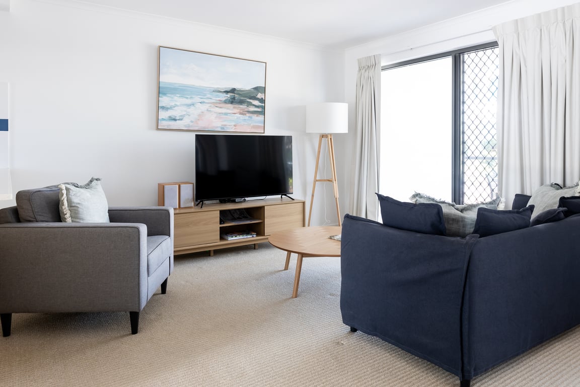 Furnished 1 Bedroom Apartment