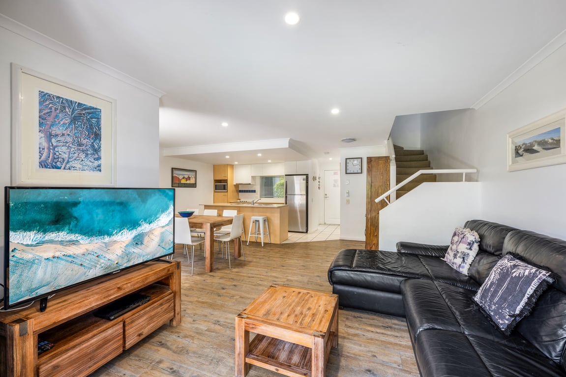 Furnished 2 Bedroom Apartment