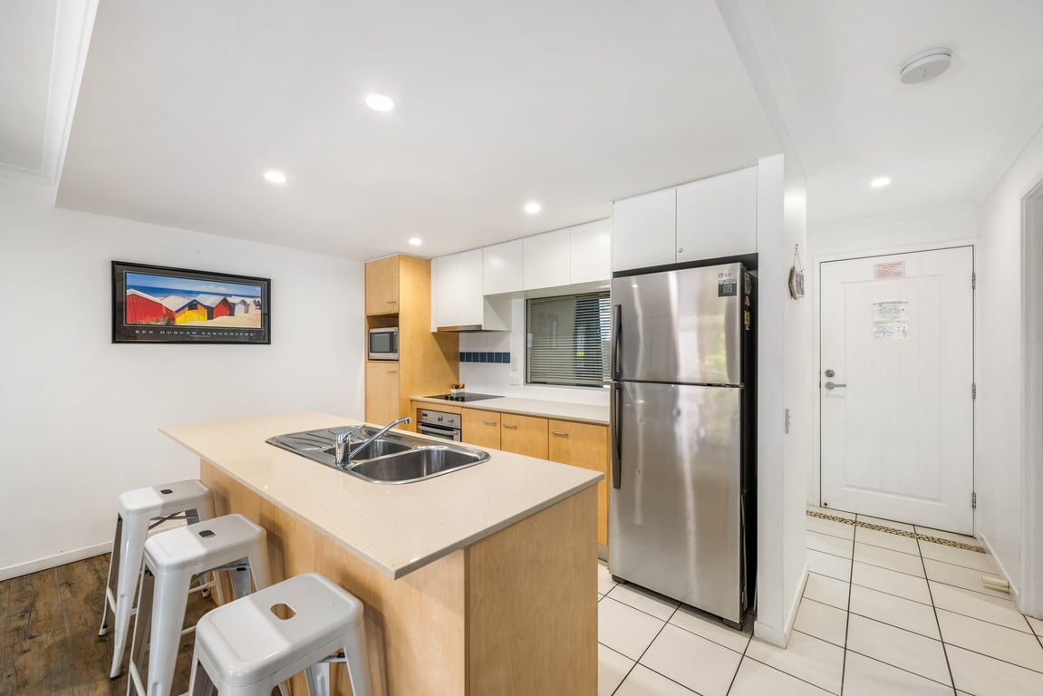 Furnished 1 Bedroom Apartment