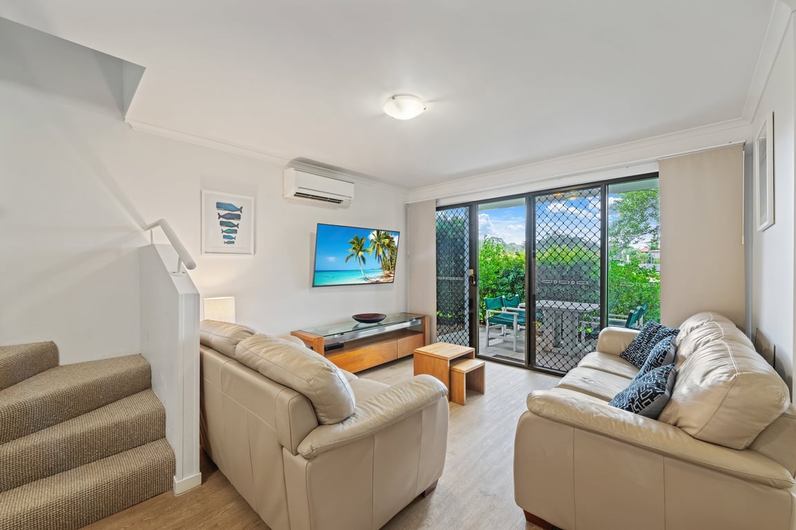 Furnished 1 Bedroom Apartment