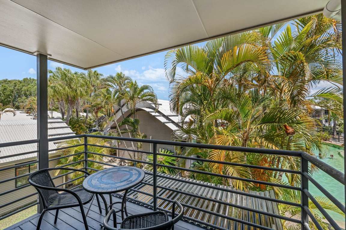Furnished 2 Bedroom Apartment