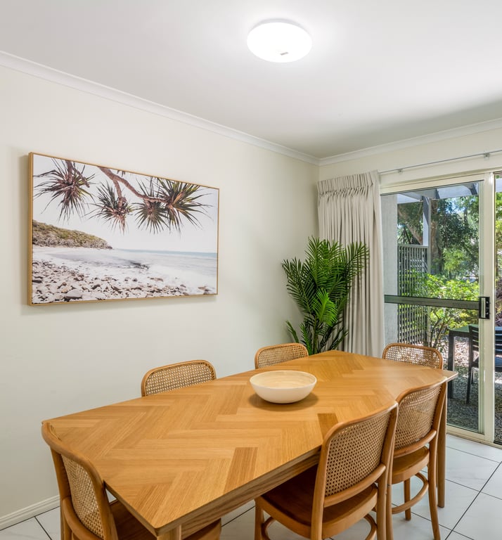 Furnished 2 Bedroom Apartment