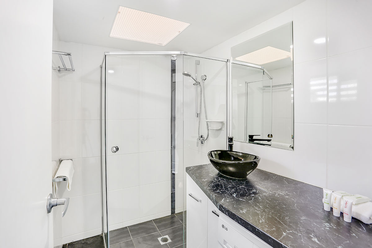 Furnished 2 Bedroom Apartment