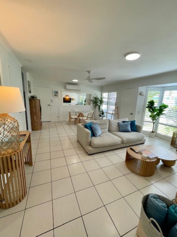 Furnished 1 Bedroom Apartment