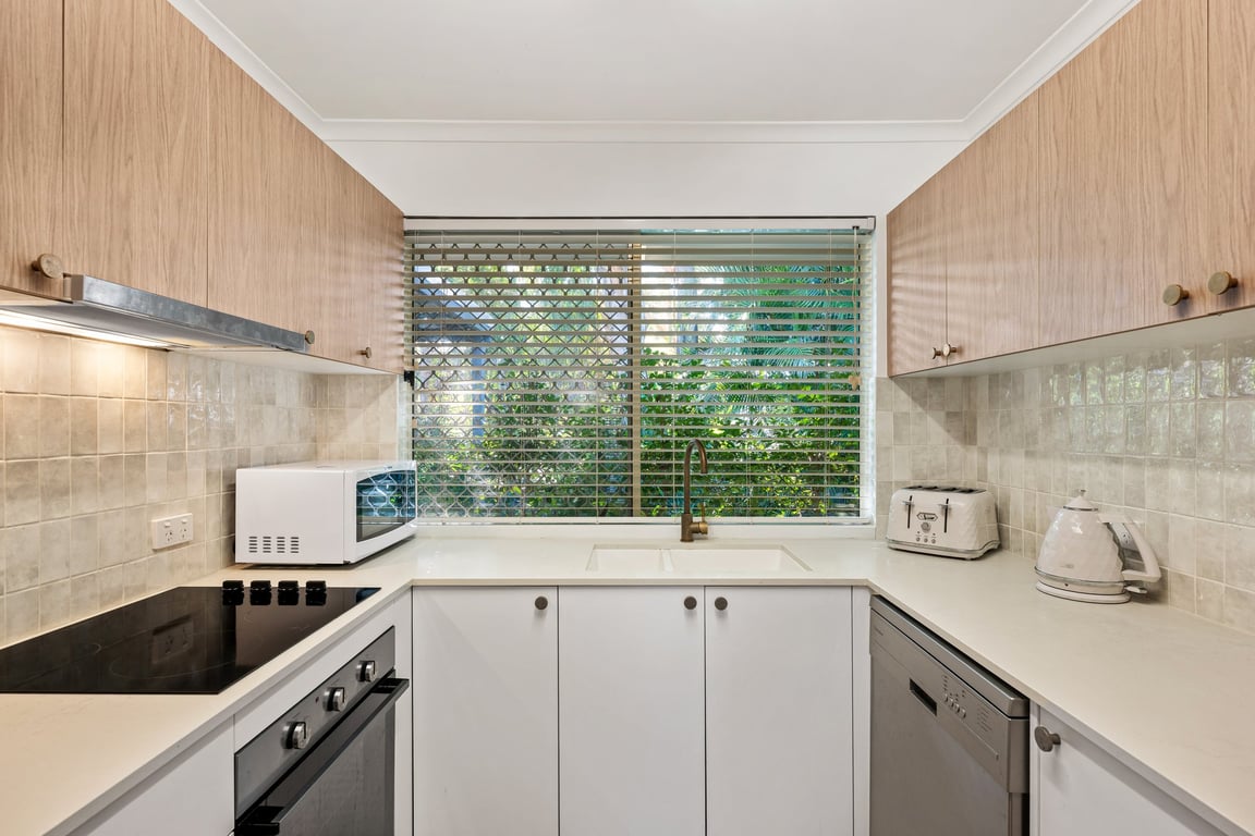 Furnished 2 Bedroom Apartment
