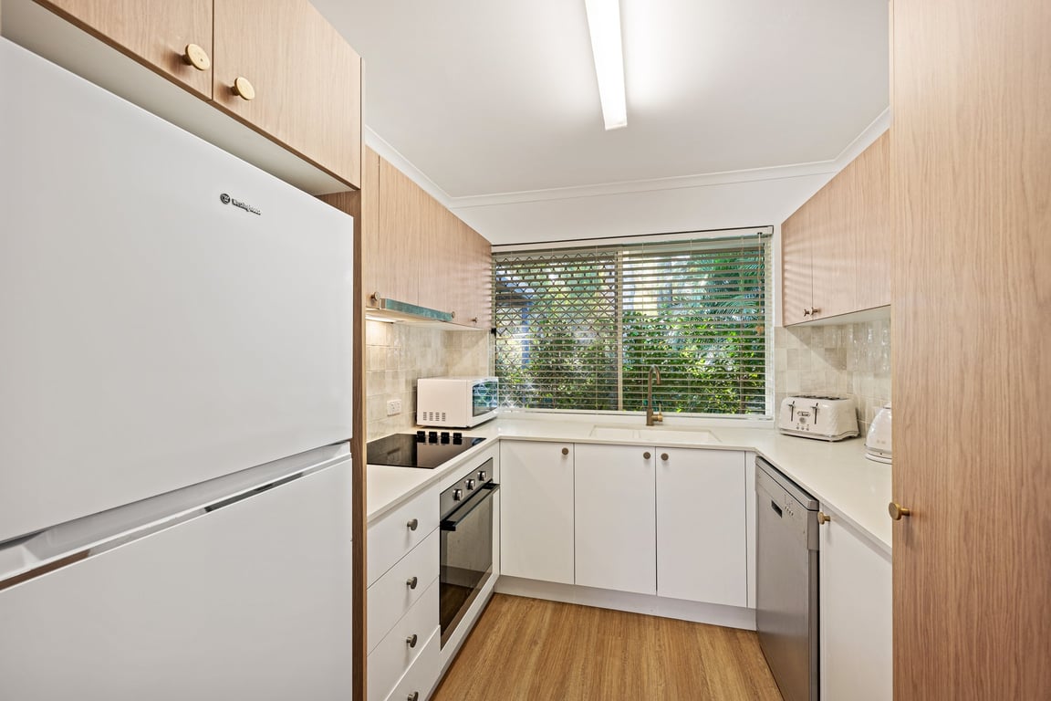 Furnished 2 Bedroom Apartment