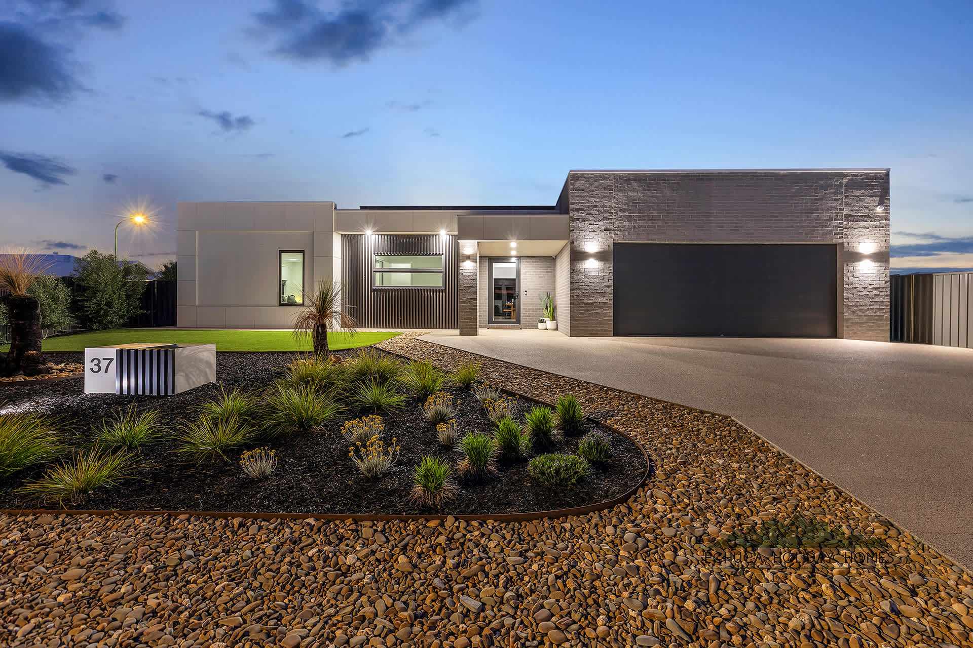 Furnished 4 Bedroom House in Moama