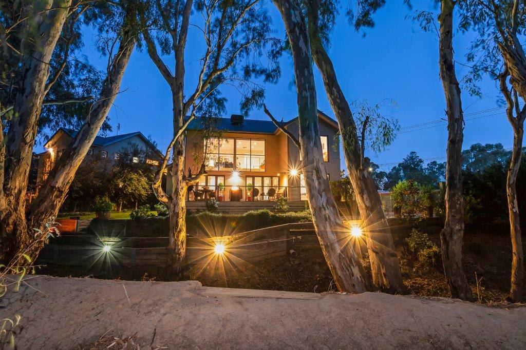 Furnished 4 Bedroom House in Echuca