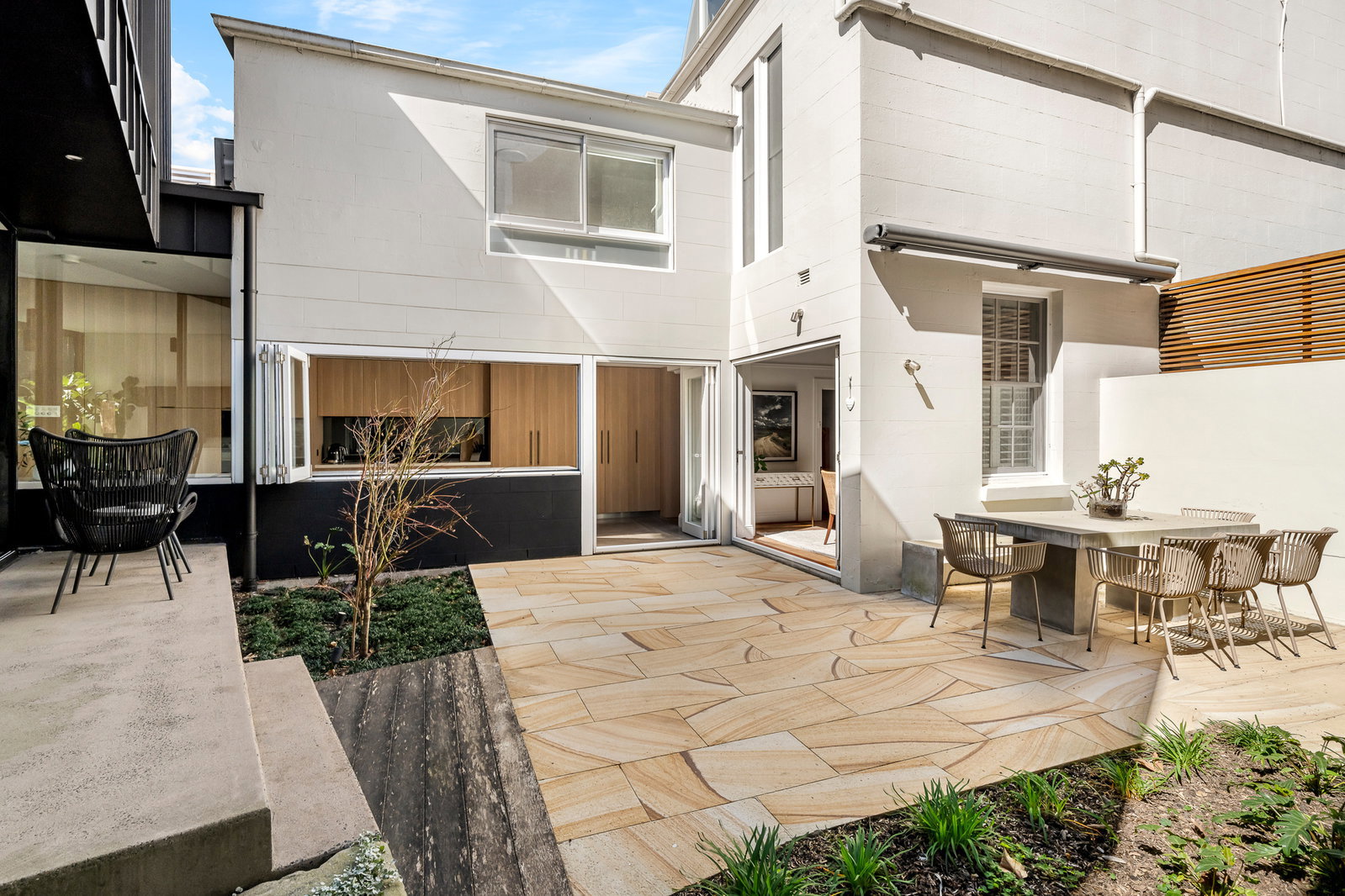 Furnished 4 Bedroom House in Surry Hills