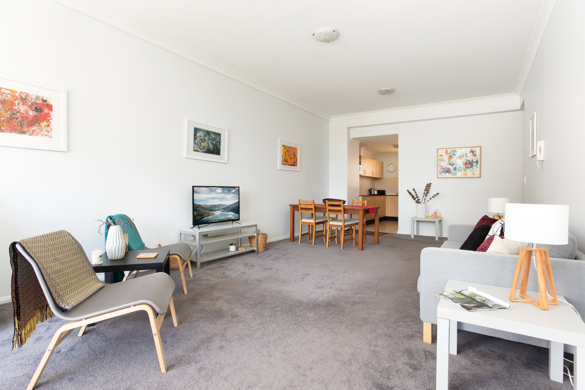 Furnished 2 Bedroom Apartment in Pyrmont