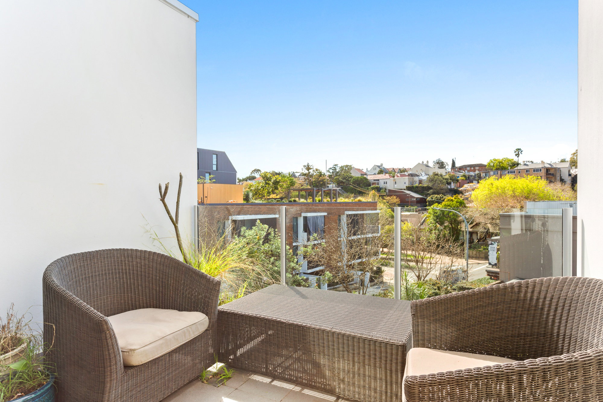 Furnished 2 Bedroom Apartment in Forest Lodge