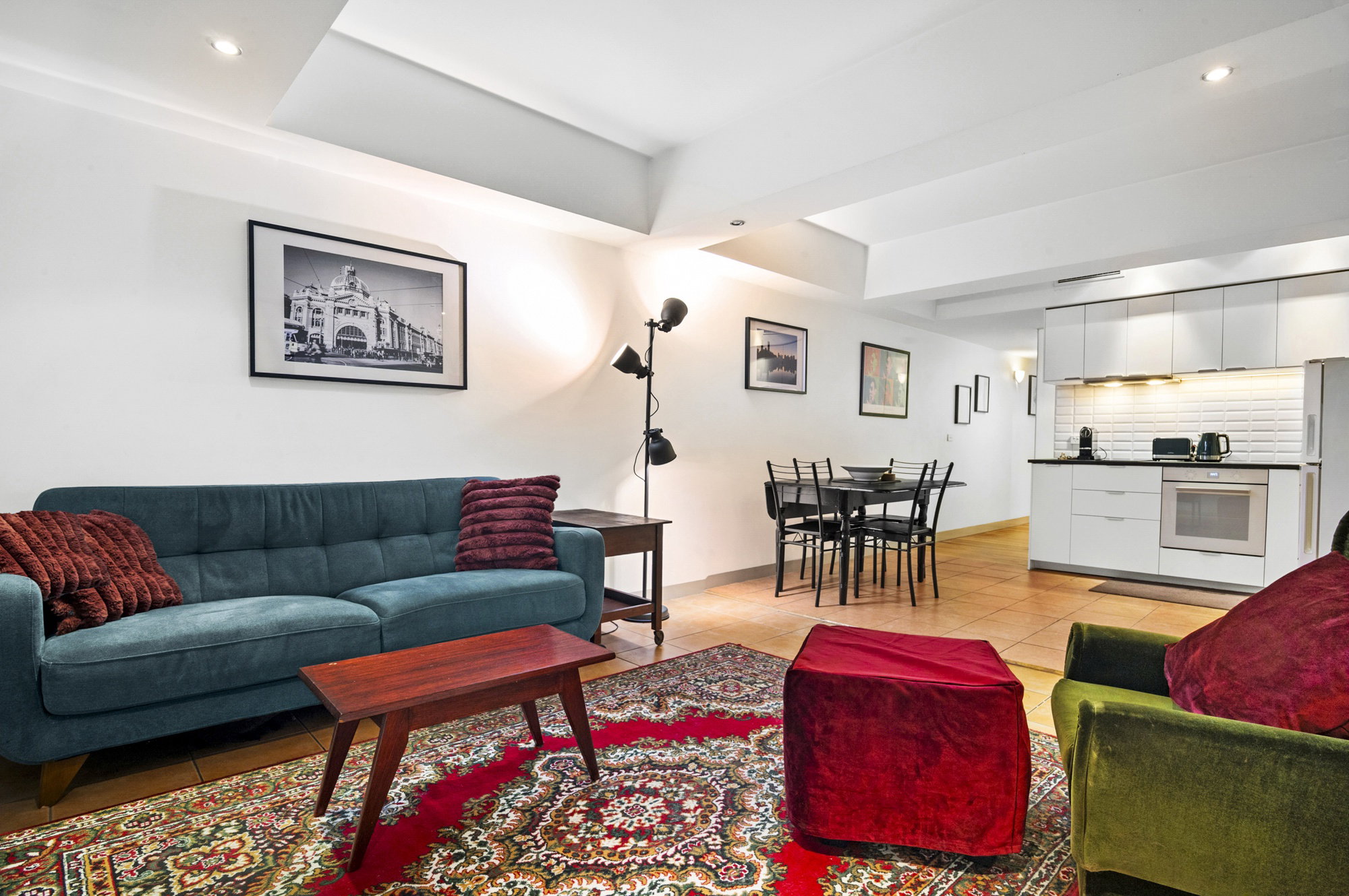 Furnished 1 Bedroom Apartment in Melbourne