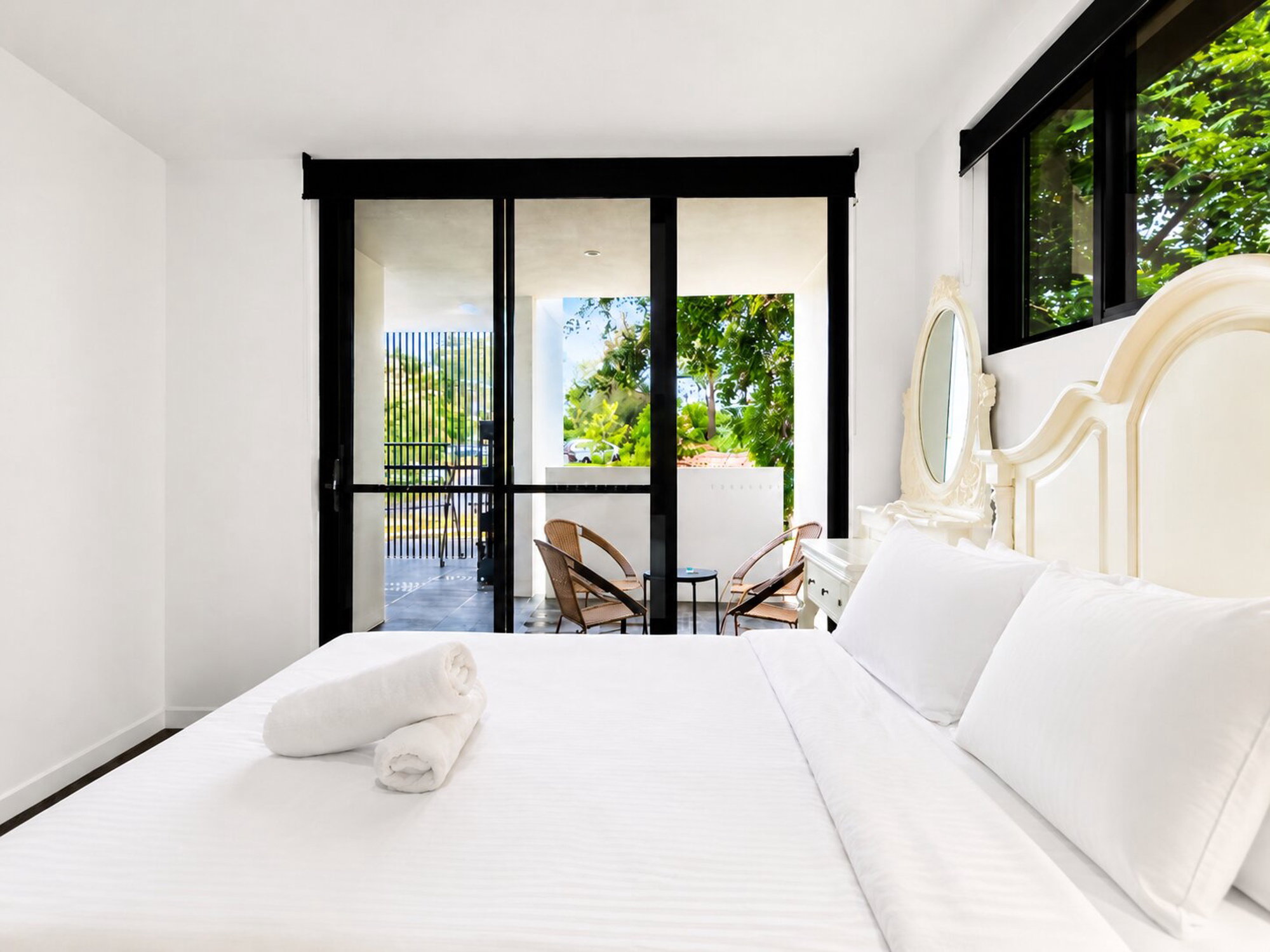 Furnished 3 Bedroom Apartment in St Lucia