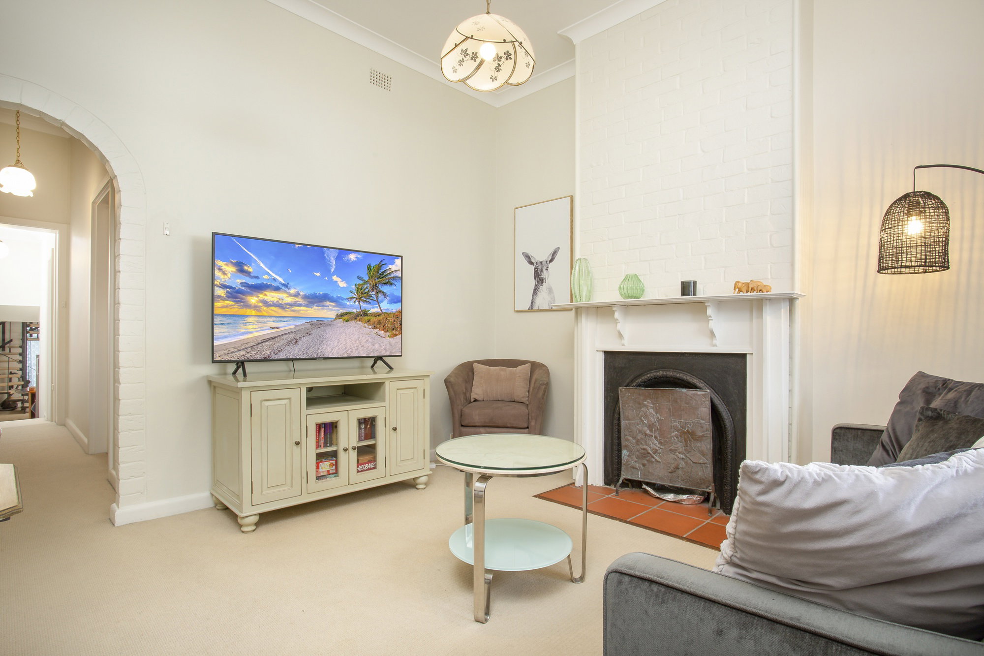 Furnished 2 Bedroom House in Annandale