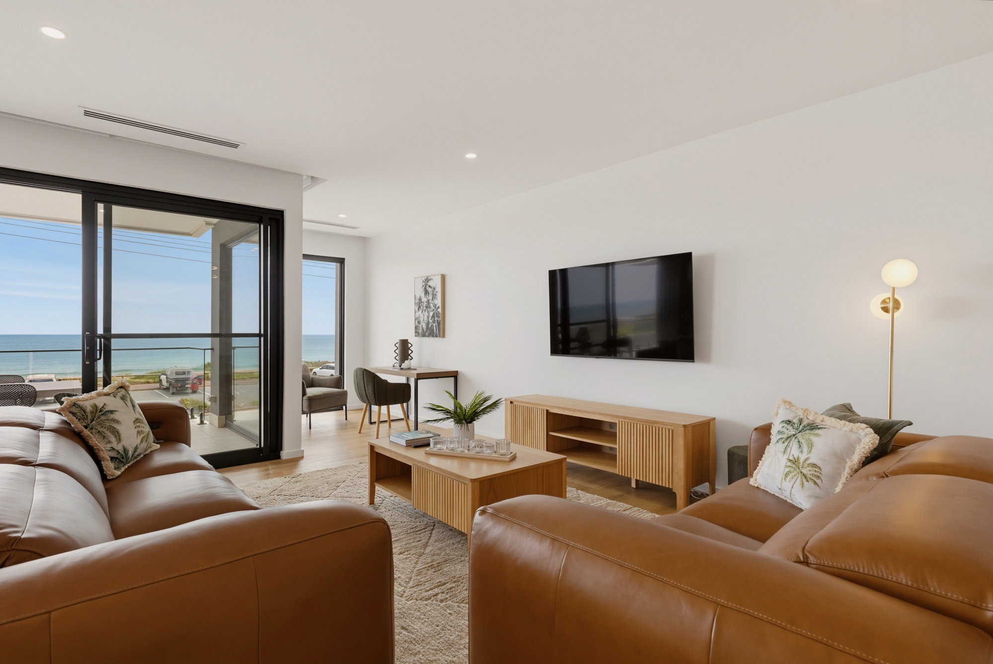 Furnished 4 Bedroom House in Seaford