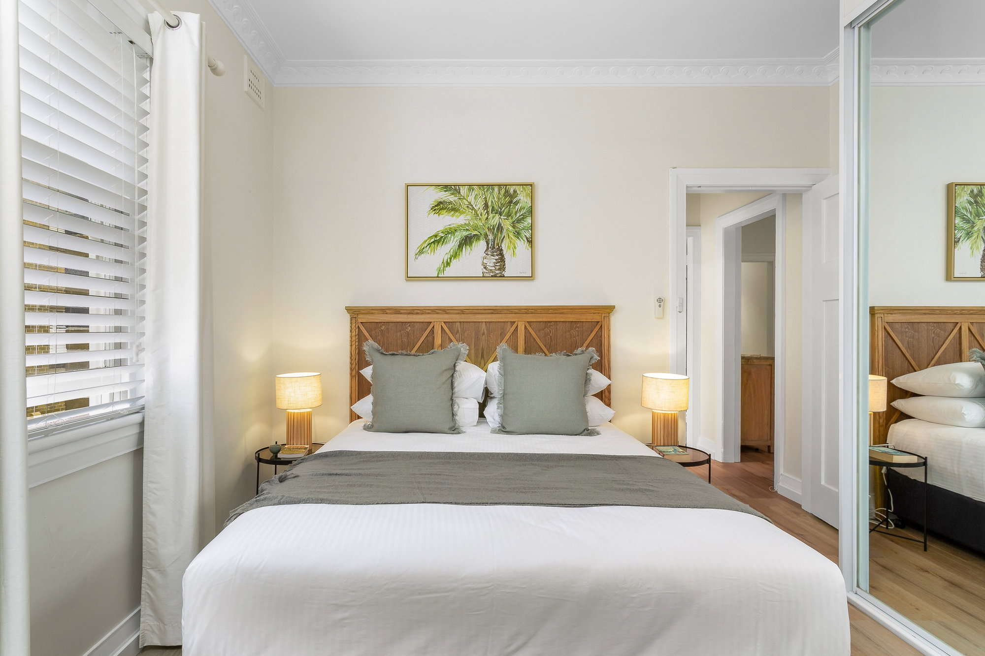 Furnished 2 Bedroom Apartment in Manly