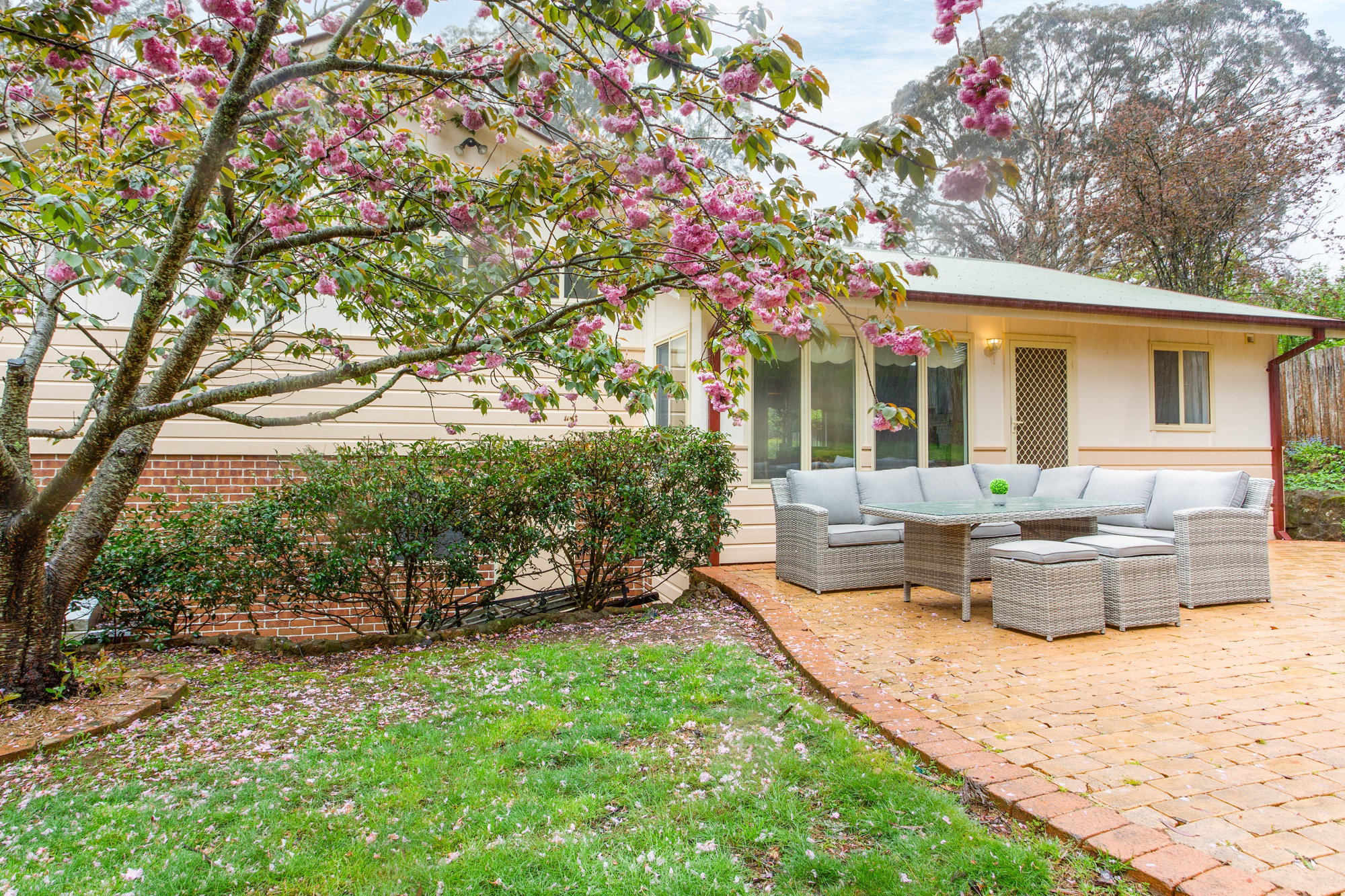 Furnished 3 Bedroom House in Katoomba