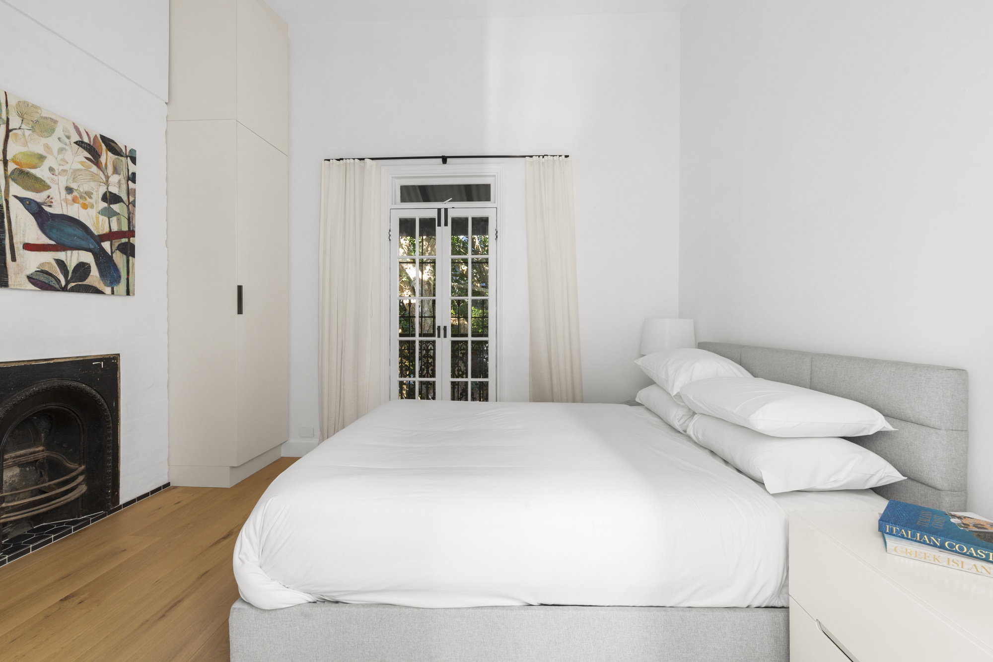 Furnished 2 Bedroom House in Surry Hills