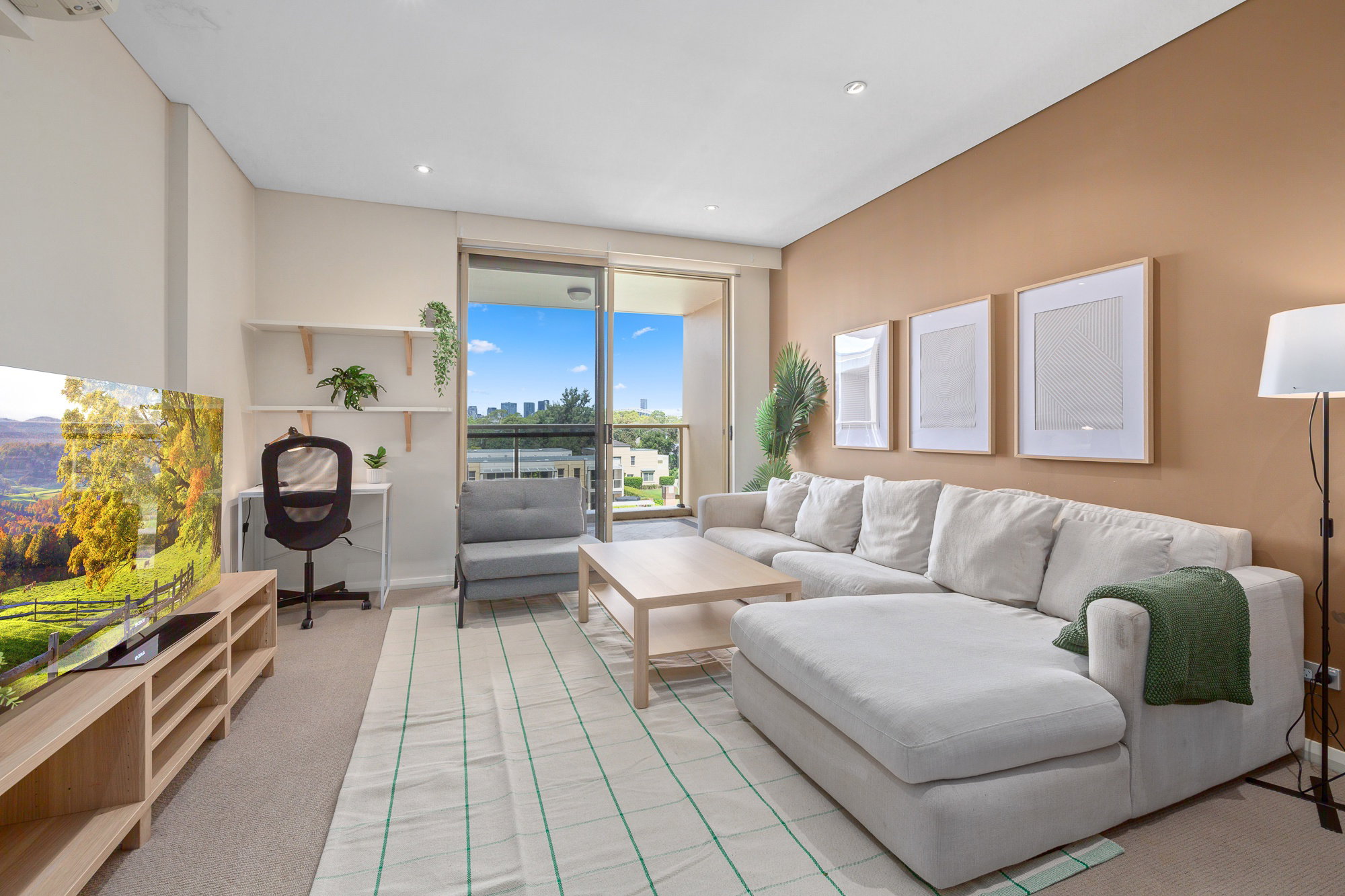 Furnished 2 Bedroom Apartment in Silverwater