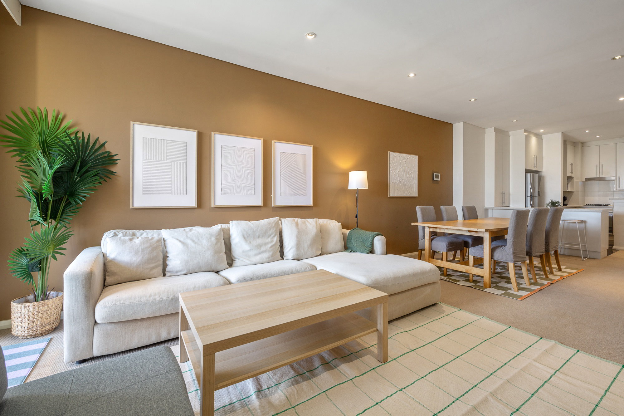 Furnished 2 Bedroom Apartment in Silverwater