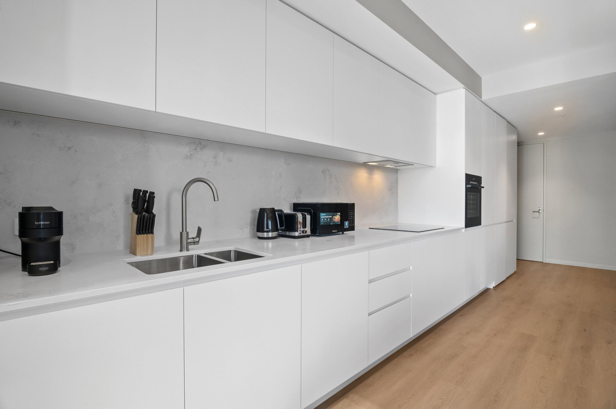Furnished 2 Bedroom Apartment in South Melbourne
