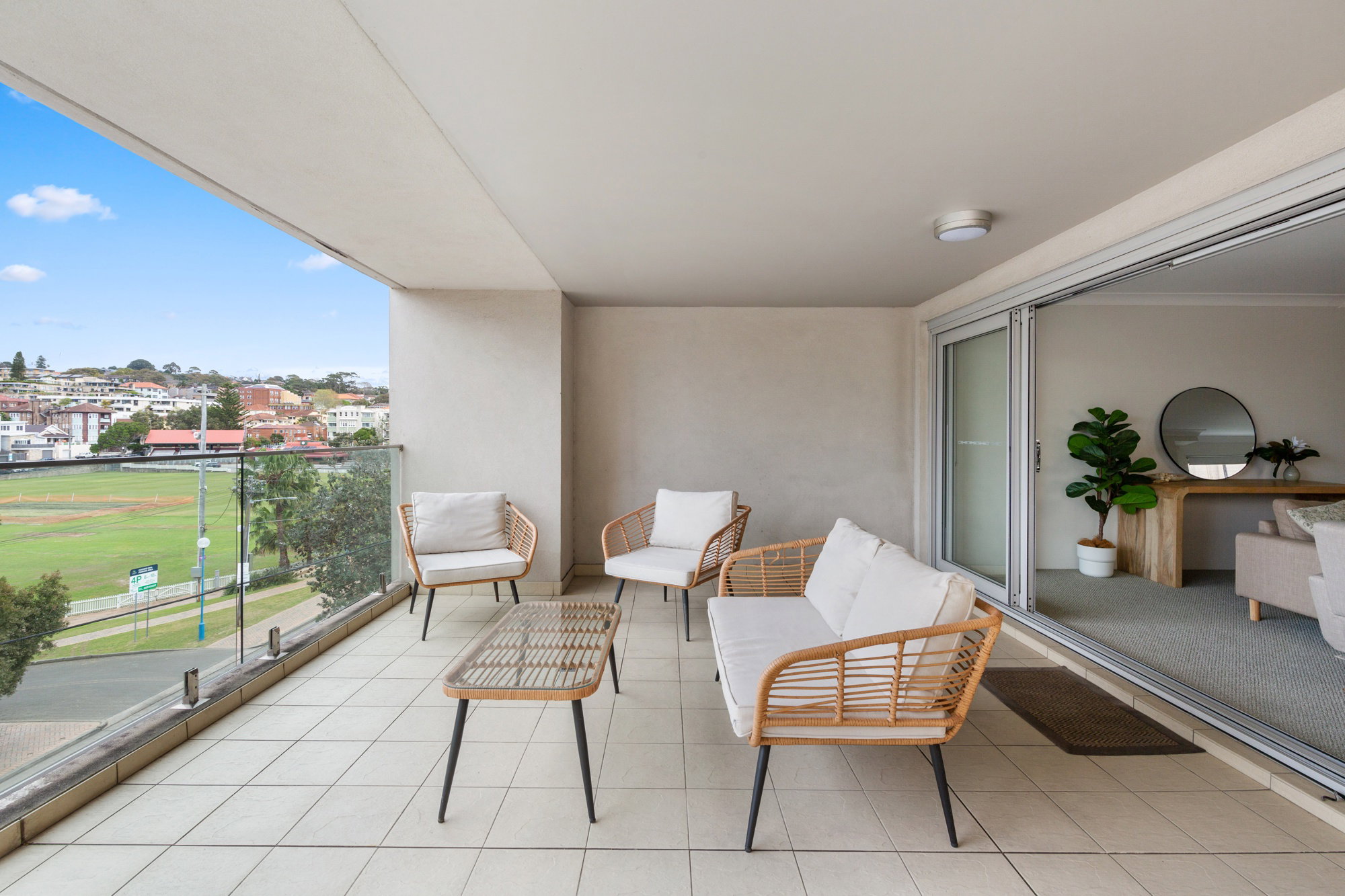 Furnished 2 Bedroom Apartment in Coogee