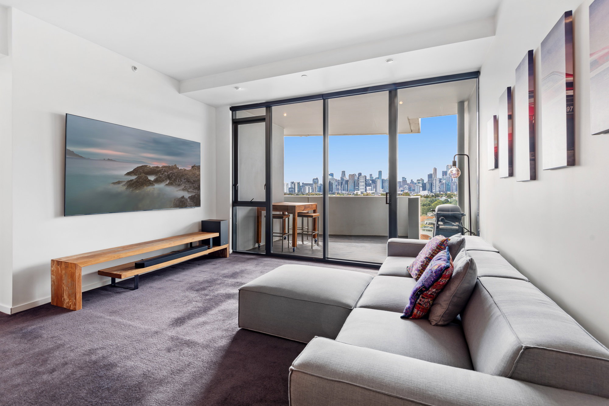 Furnished 2 Bedroom Apartment in Port Melbourne