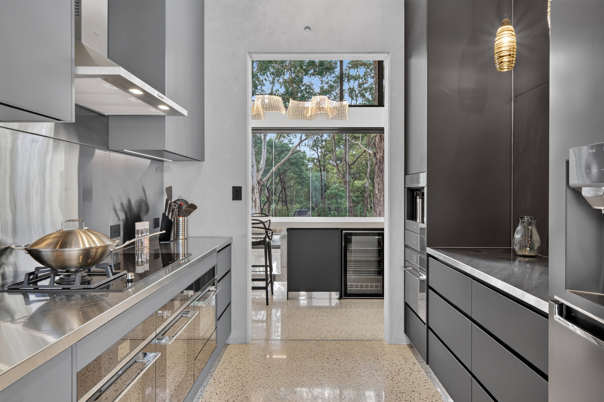 Furnished 2 Bedroom House in Theresa Park