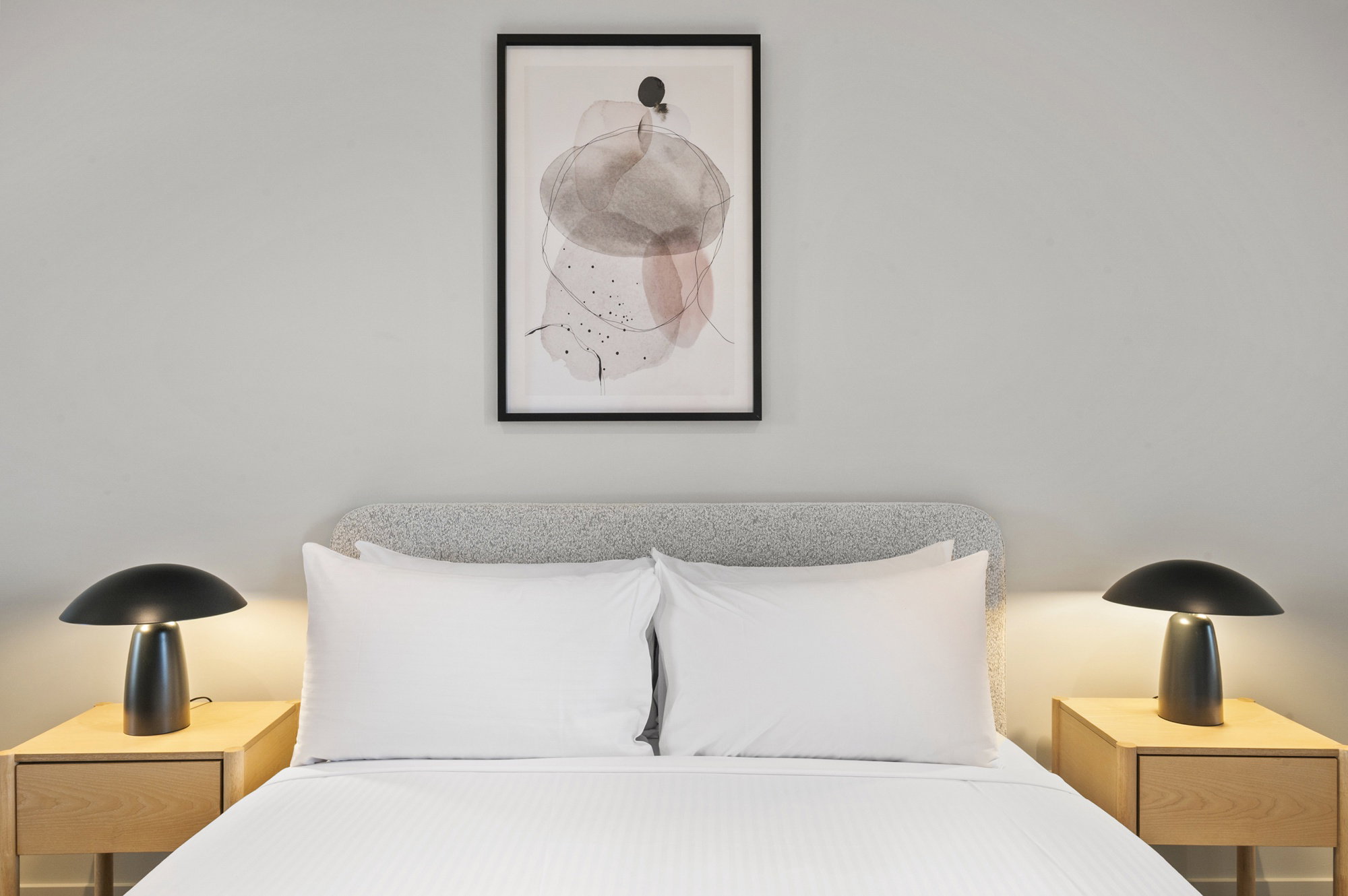 Furnished 1 Bedroom Apartment in South Melbourne