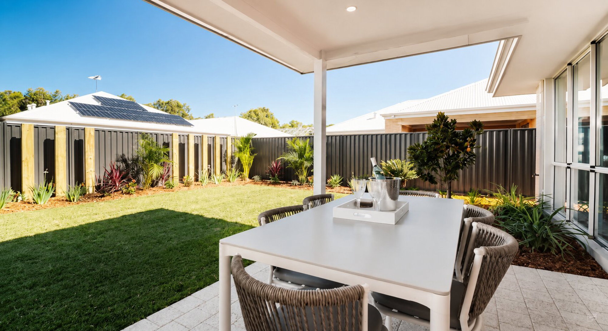 Furnished 4 Bedroom House in Madora Bay