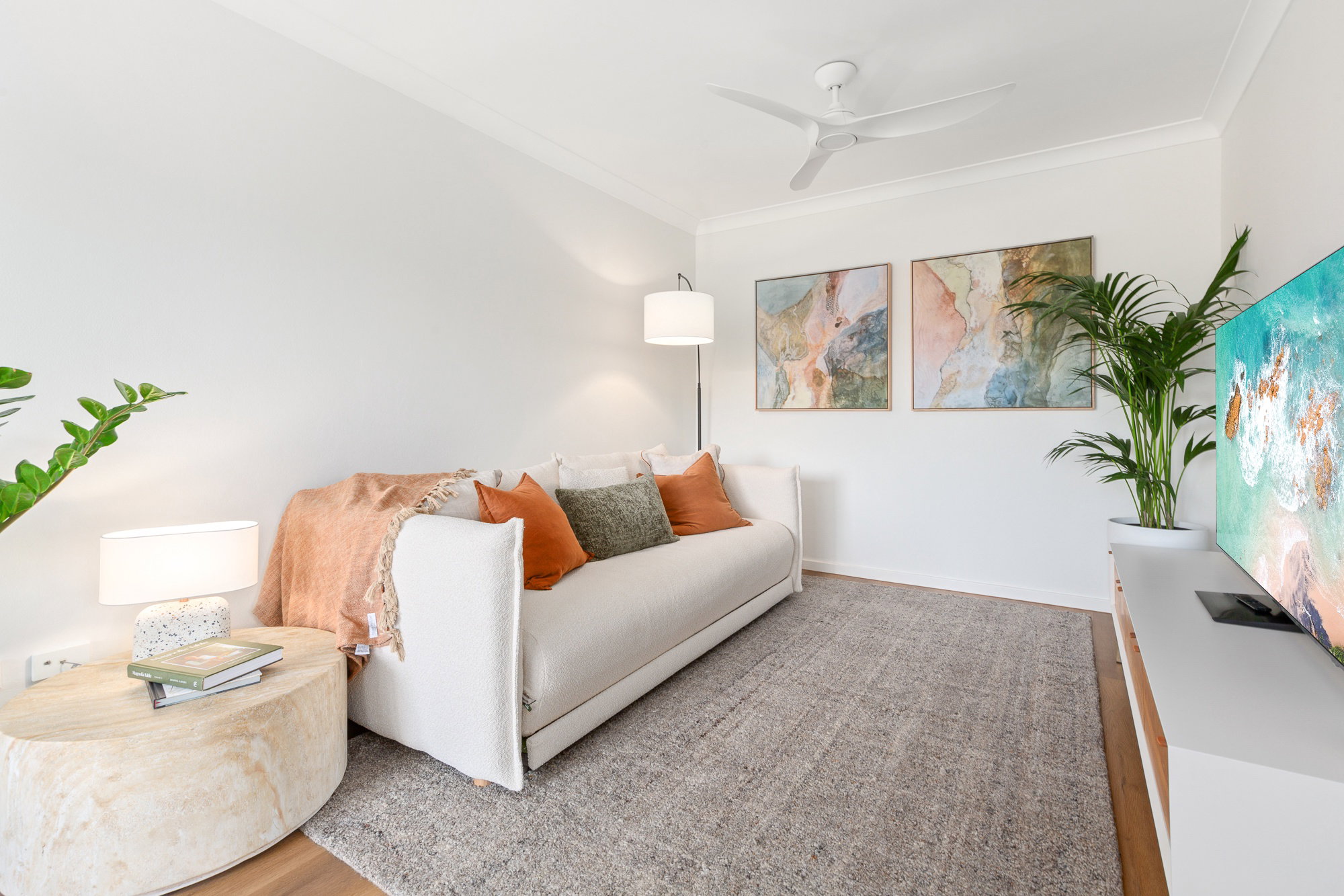 Furnished 1 Bedroom Apartment in Cronulla
