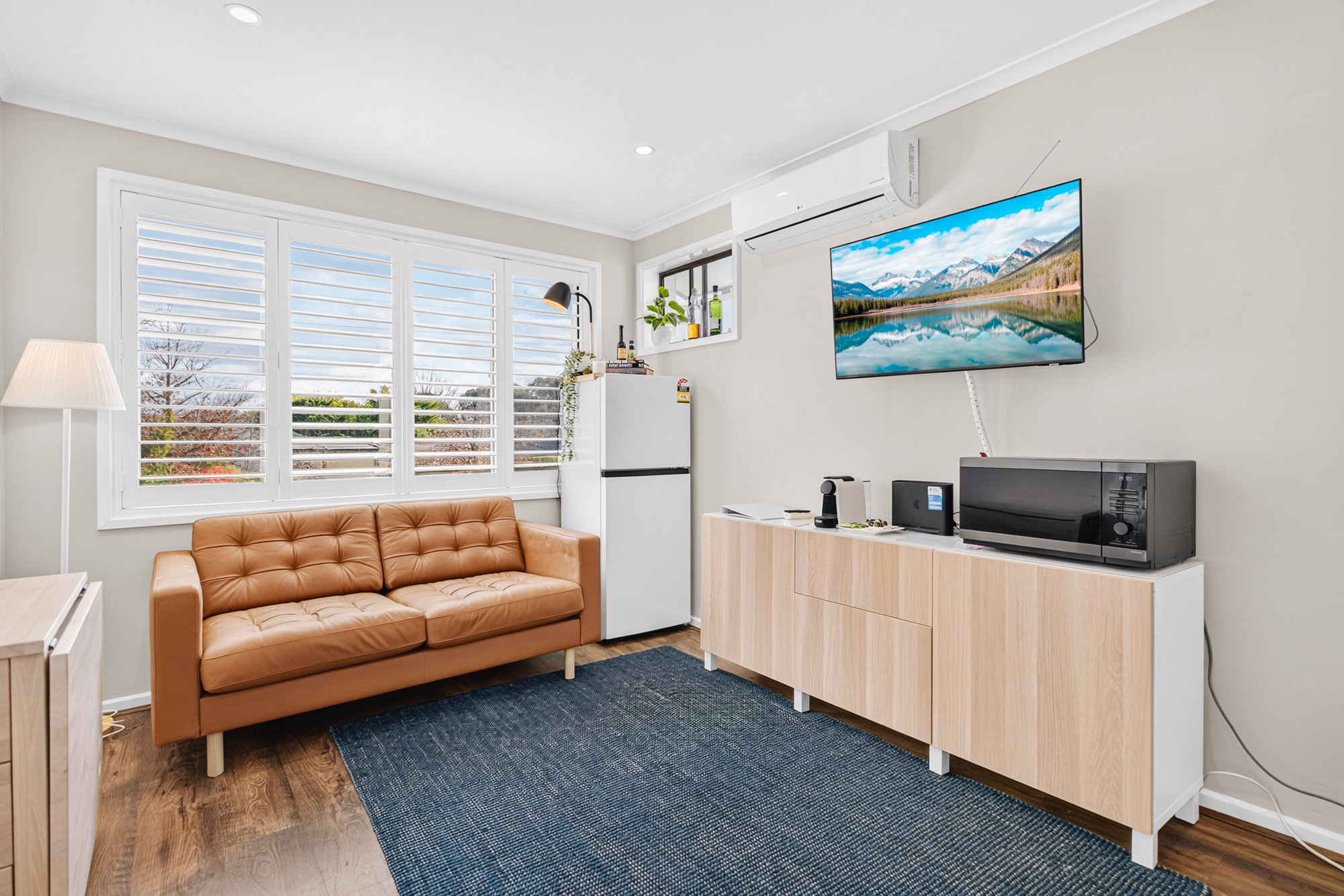 Furnished 1 Bedroom Apartment in Hughes