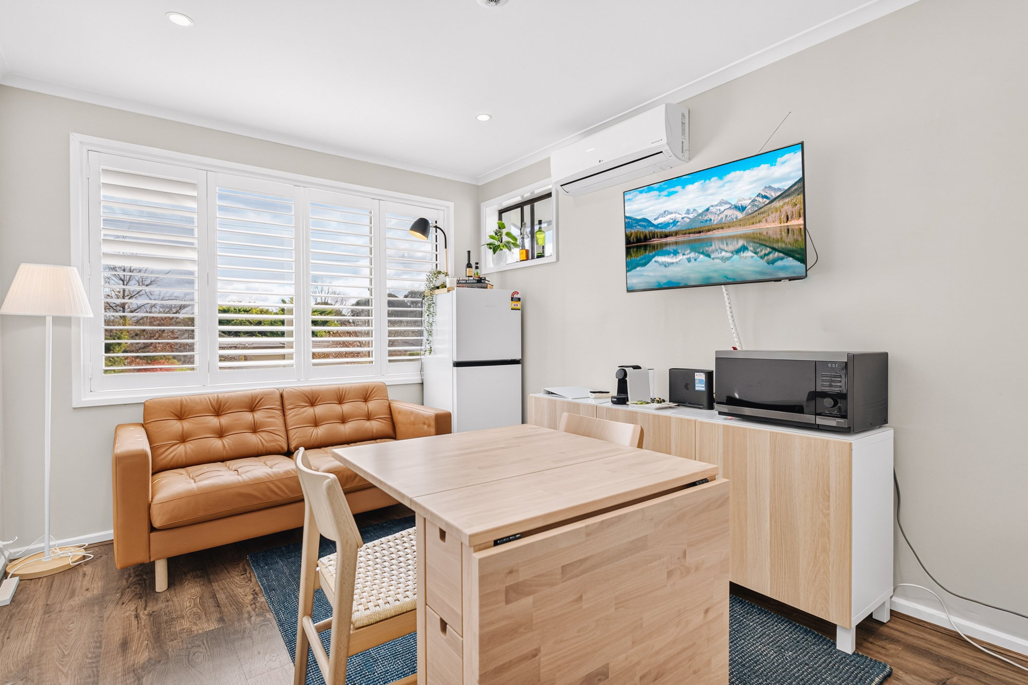 Furnished 1 Bedroom Apartment in Hughes