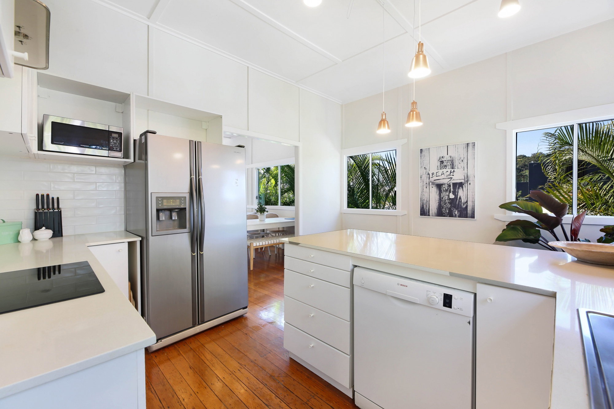 Furnished 2 Bedroom House in Burleigh Heads
