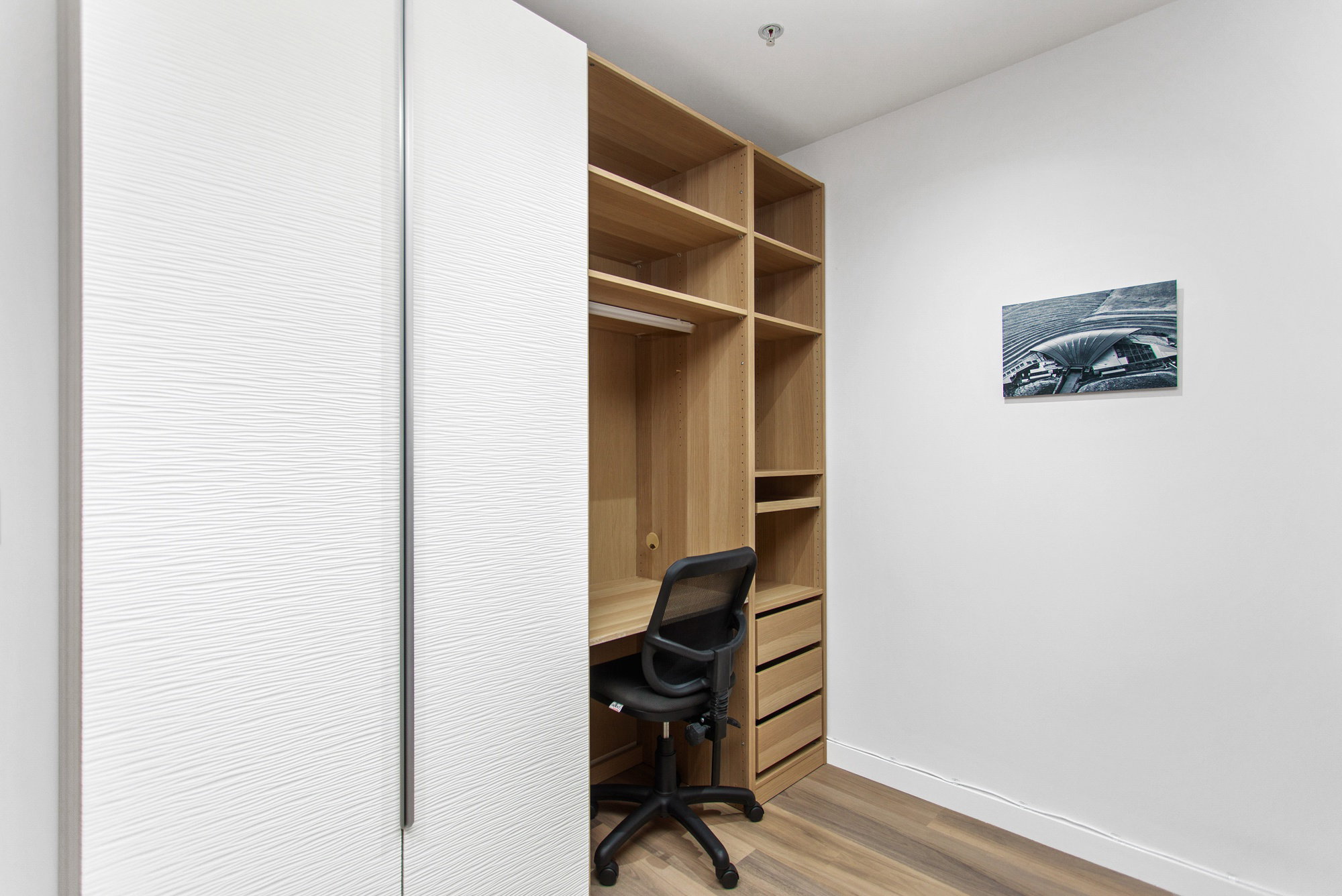 Furnished 1 Bedroom Apartment in Phillip