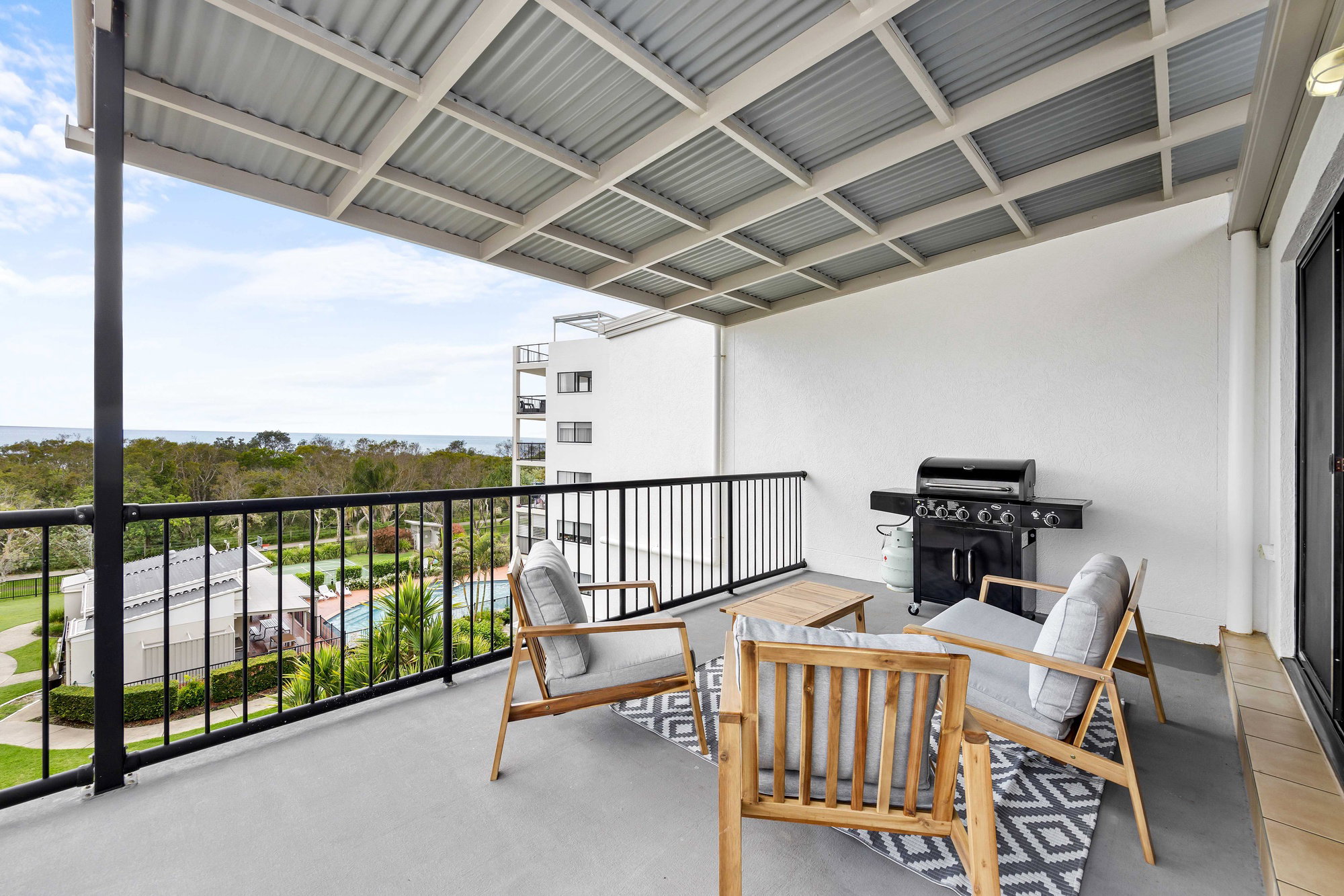 Furnished 3 Bedroom Apartment in Marcoola