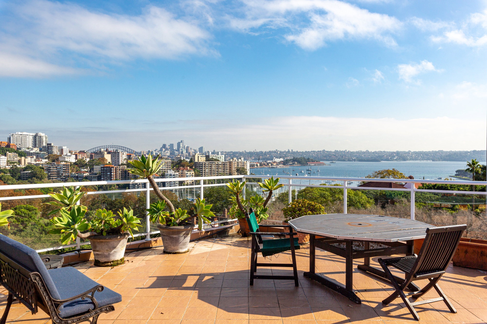 Furnished 1 Bedroom Rental in Darling Point