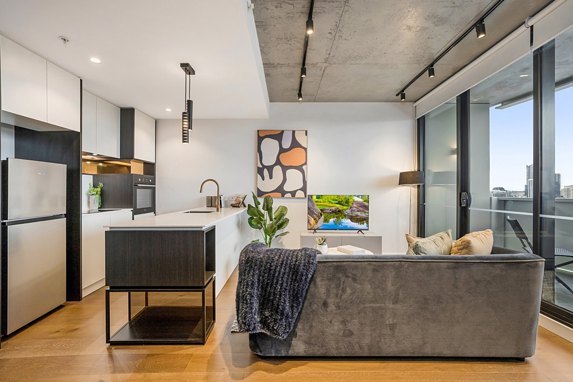 Furnished 1 Bedroom Apartment in Cremorne