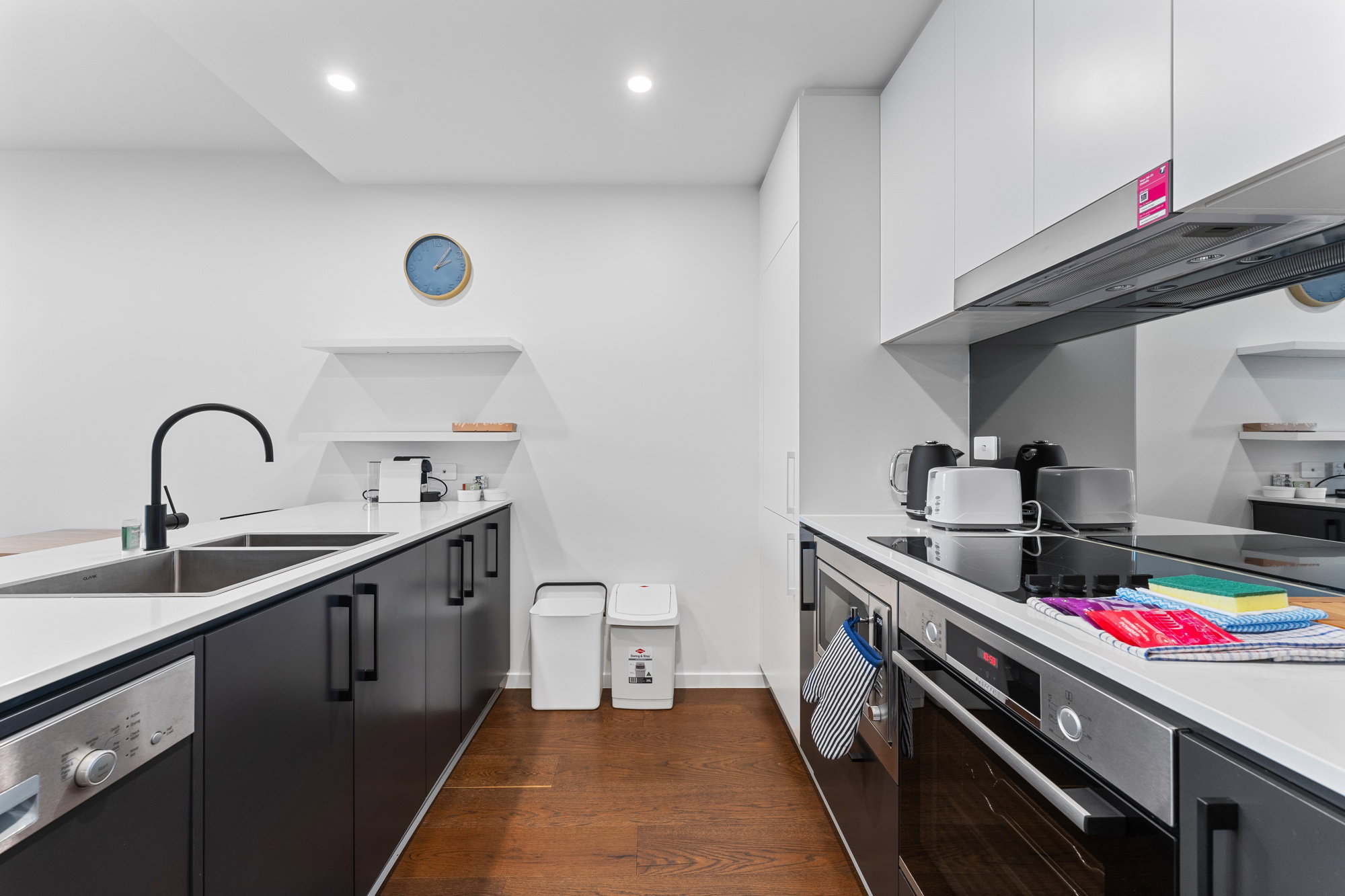 Furnished 1 Bedroom Apartment in Kingston