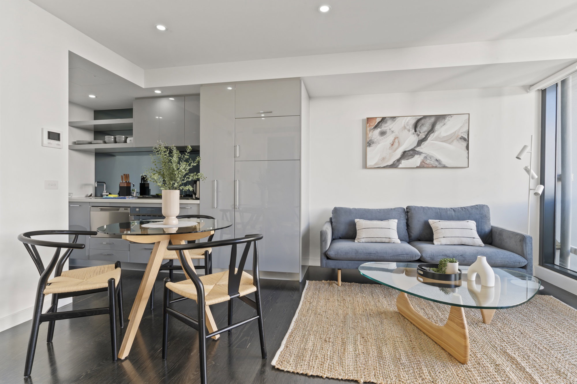 Furnished 1 Bedroom Apartment in South Melbourne