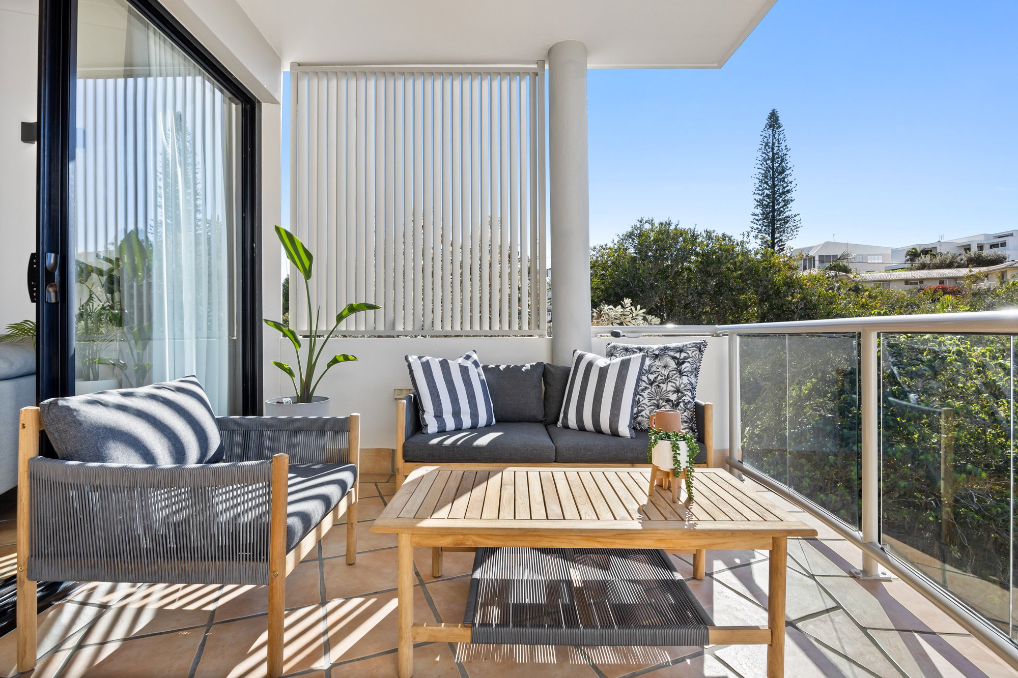 Furnished 2 Bedroom Apartment in Sunrise Beach