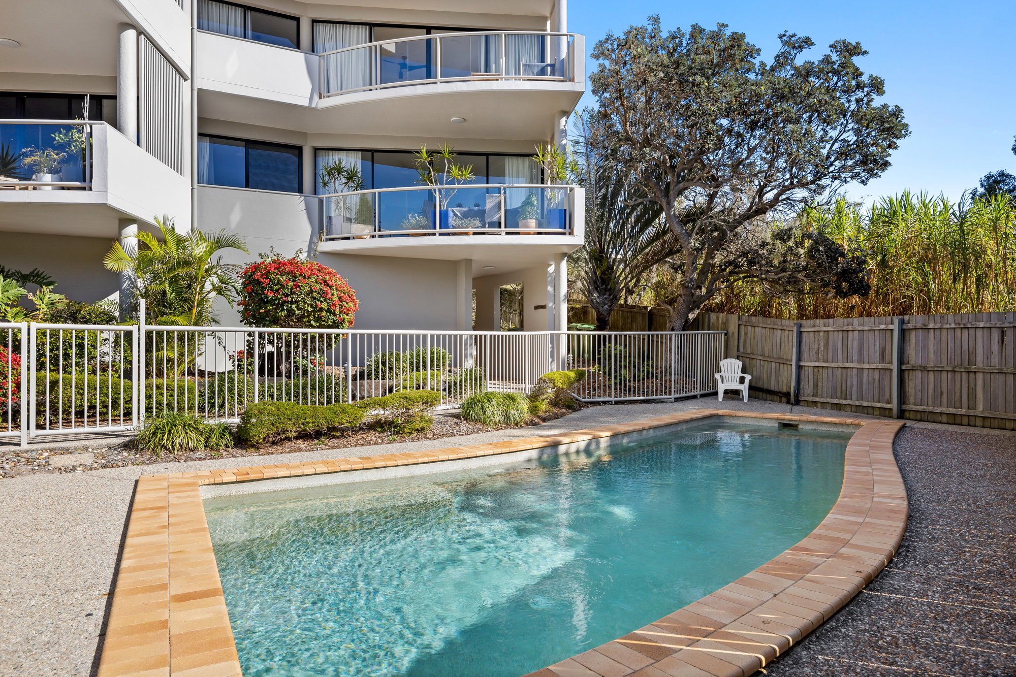 Furnished 2 Bedroom Apartment in Sunrise Beach