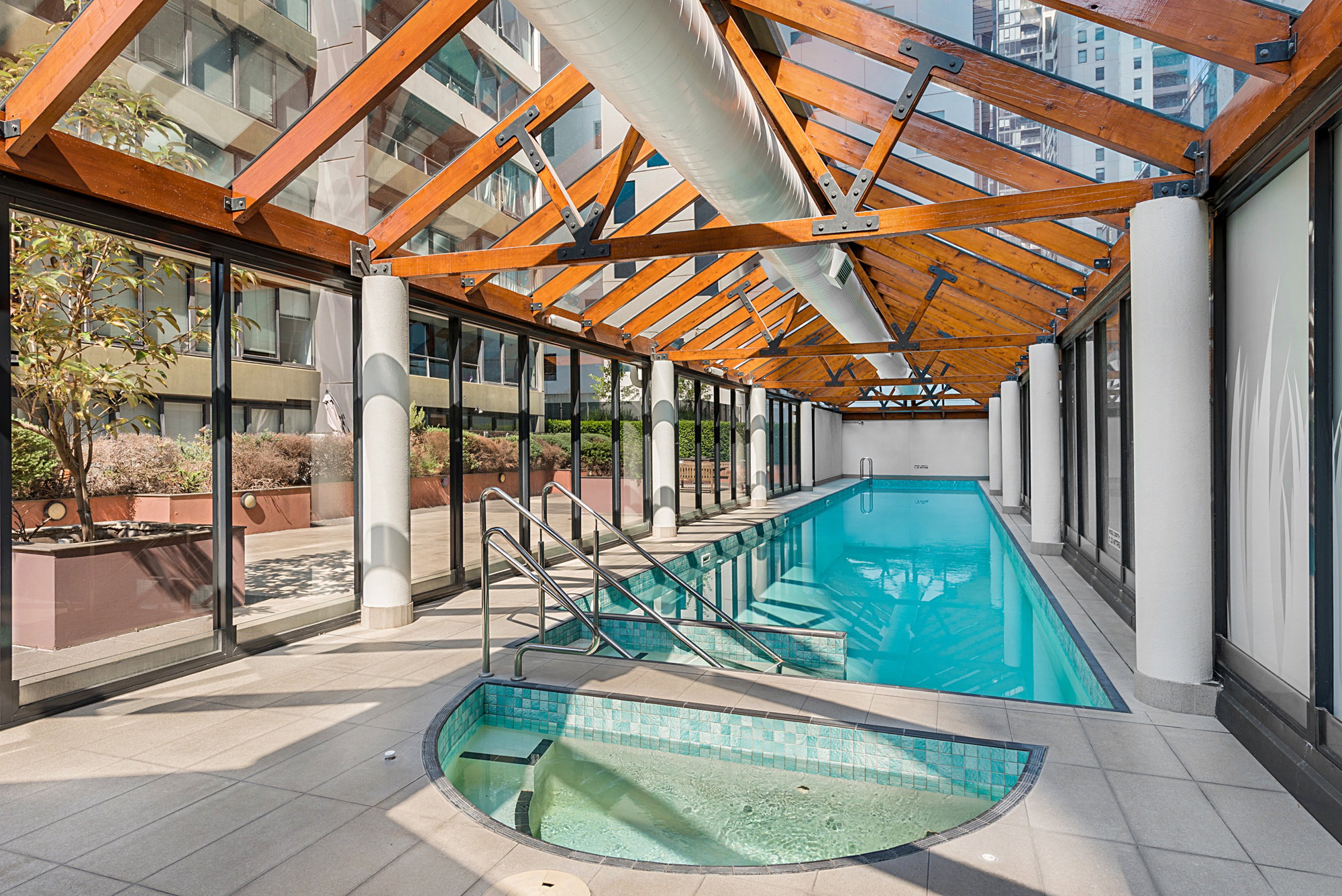 Furnished 1 Bedroom Apartment in Southbank