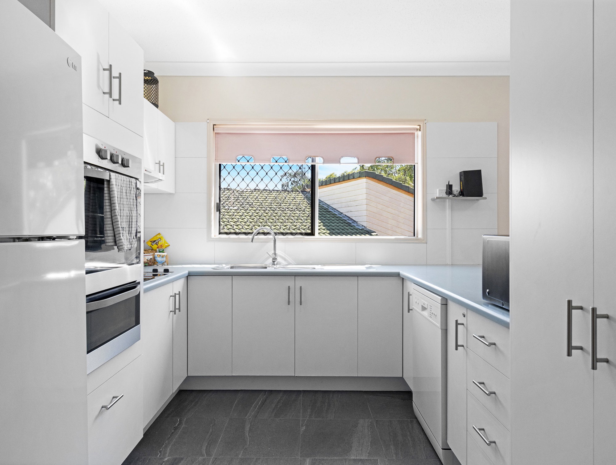 Furnished 2 Bedroom Apartment in Torquay