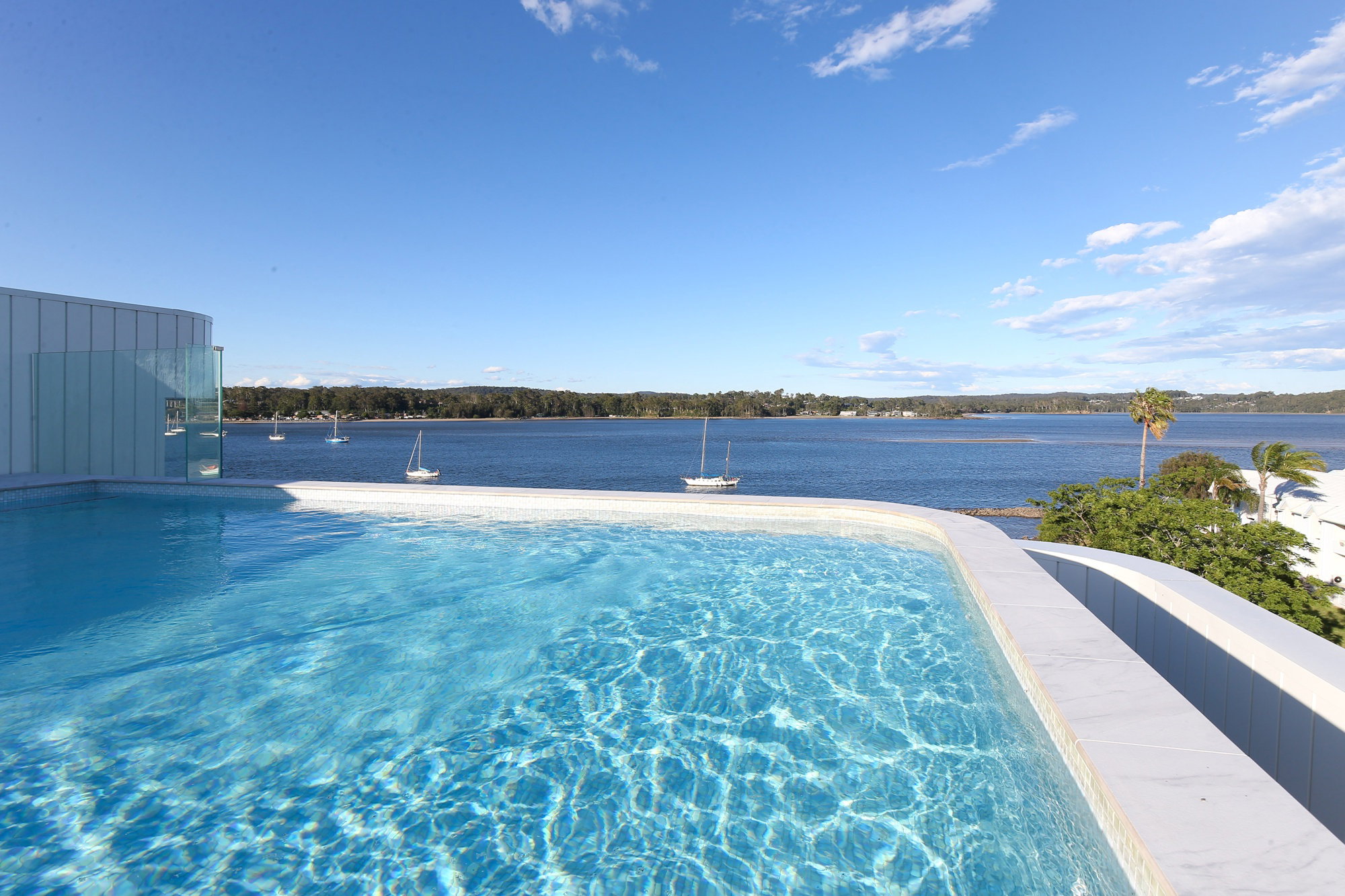 Furnished 2 Bedroom Apartment in Batemans Bay