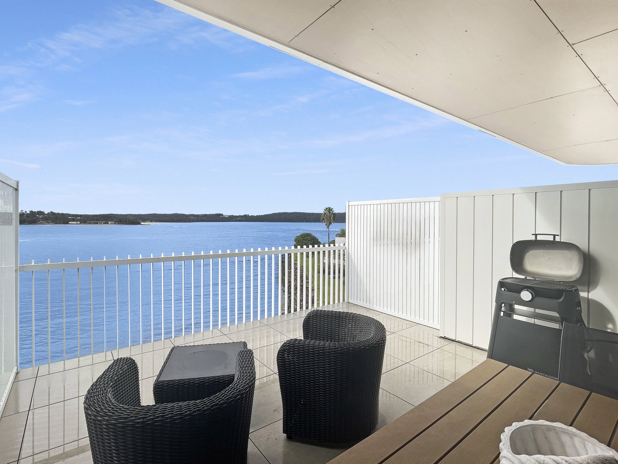 Furnished 2 Bedroom Apartment in Batemans Bay