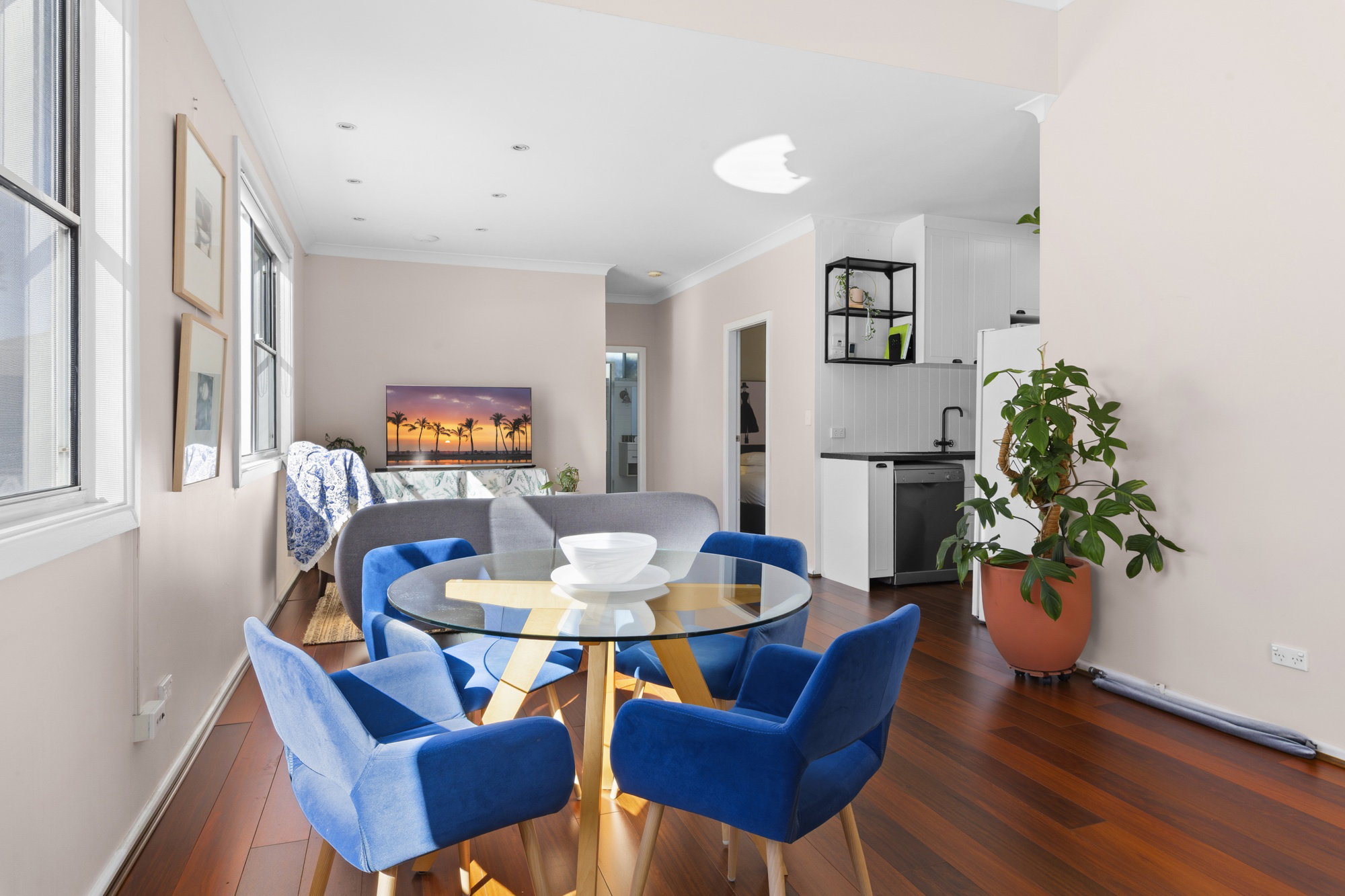 Furnished 2 Bedroom House in Botany