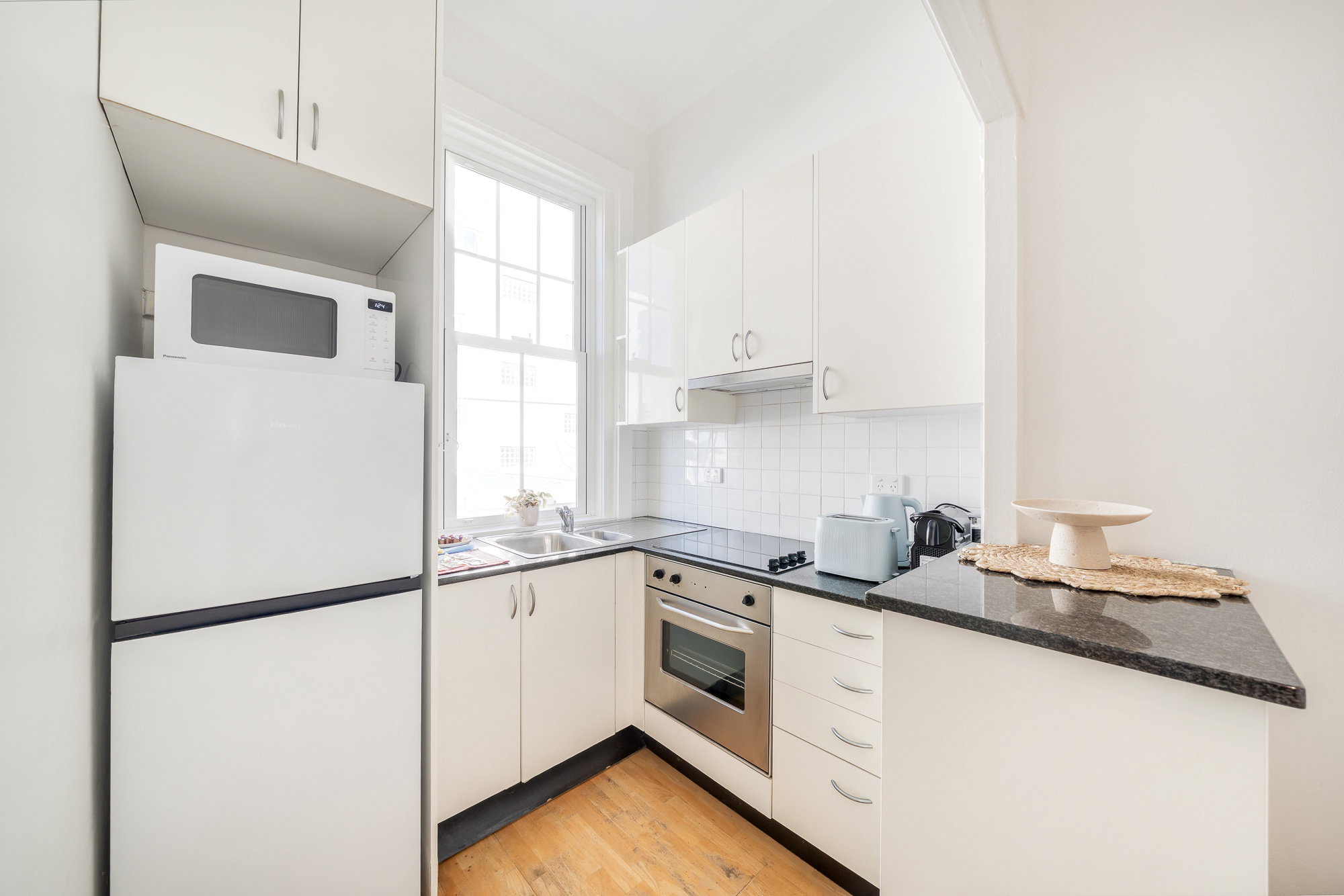 Furnished 1 Bedroom Apartment in Bondi Beach